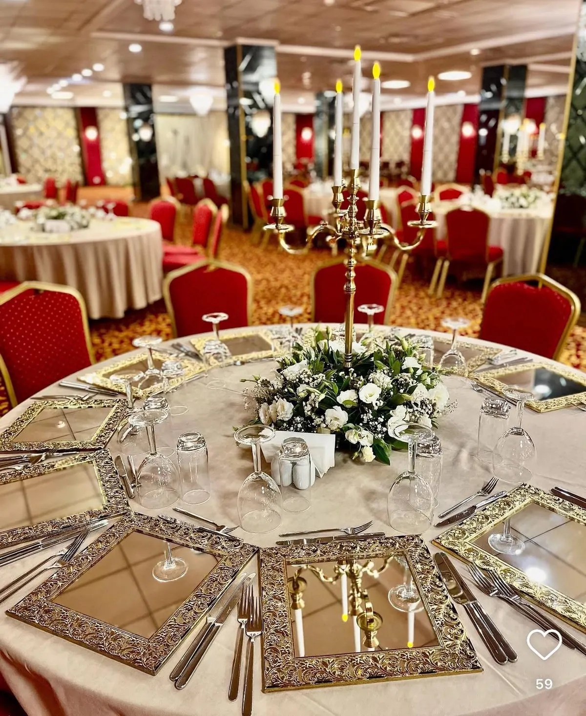 Glassy 5 Head 65 cm gold candelabra at a wedding reception