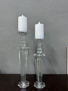 Conjunto de castiçais de cristal